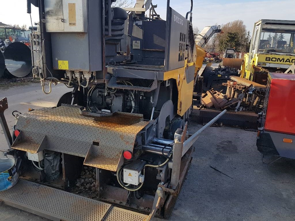 Volvo TITAN 2820 - Διαστρωτήρας ασφάλτου: φωτογραφία 3 Volvo TITAN 2820 - Διαστρωτήρας ασφάλτου: φωτογραφία 3