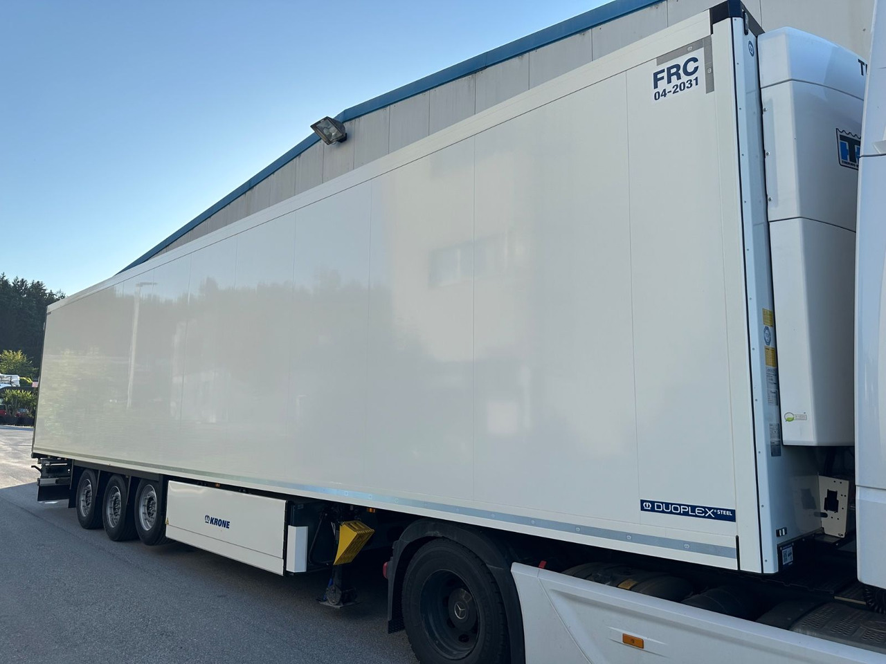 Krone SD 27 TK SLX300 Doppelstock/Blumenbreit 2,7m - Επικαθήμενο ψυγείο: φωτογραφία 2 Krone SD 27 TK SLX300 Doppelstock/Blumenbreit 2,7m - Επικαθήμενο ψυγείο: φωτογραφία 2