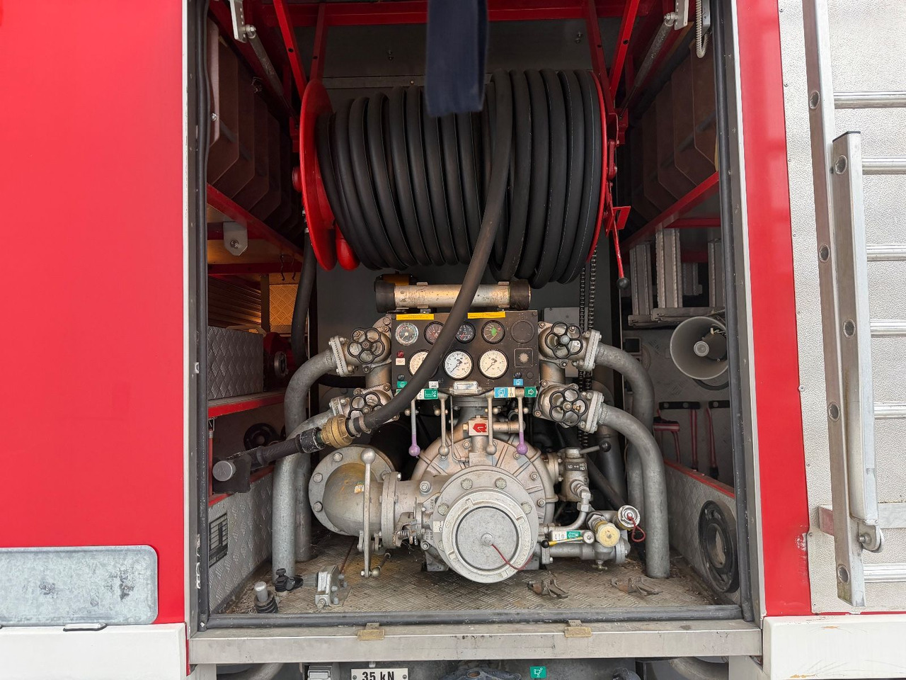 Steyr 791 Feuerwehr 2000L Tank - Φορτηγό: φωτογραφία 5 Steyr 791 Feuerwehr 2000L Tank - Φορτηγό: φωτογραφία 5