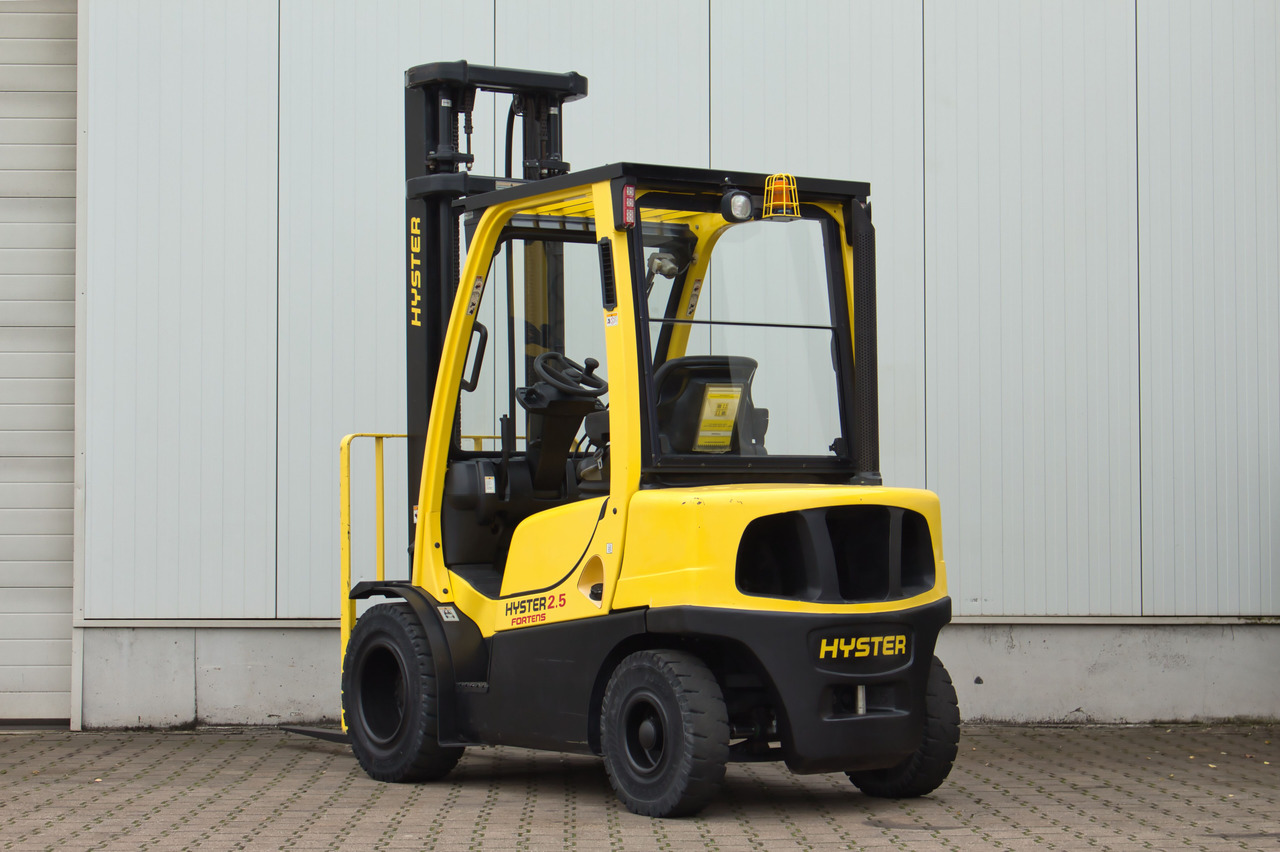 HYSTER Hyster H2.5FT - nur 1370h - Bj. 2013 - mit Beleuchtung - Πετρελαιοκίνητο περονοφόρο: φωτογραφία 4 HYSTER Hyster H2.5FT - nur 1370h - Bj. 2013 - mit Beleuchtung - Πετρελαιοκίνητο περονοφόρο: φωτογραφία 4