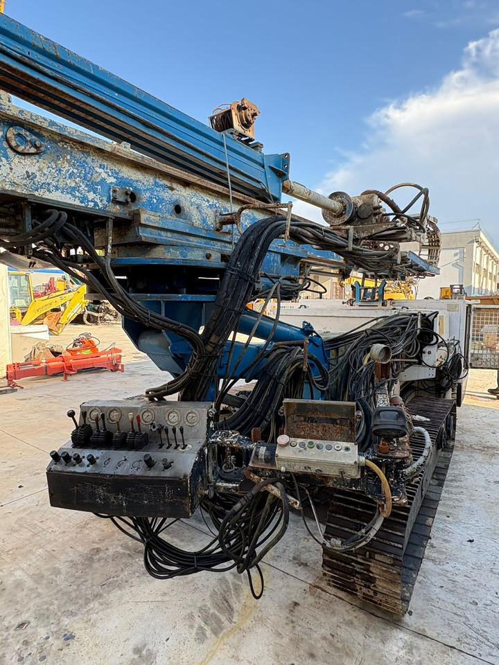 Soilmec SM 401 - Μηχάνημα διάτρησης: φωτογραφία 4 Soilmec SM 401 - Μηχάνημα διάτρησης: φωτογραφία 4