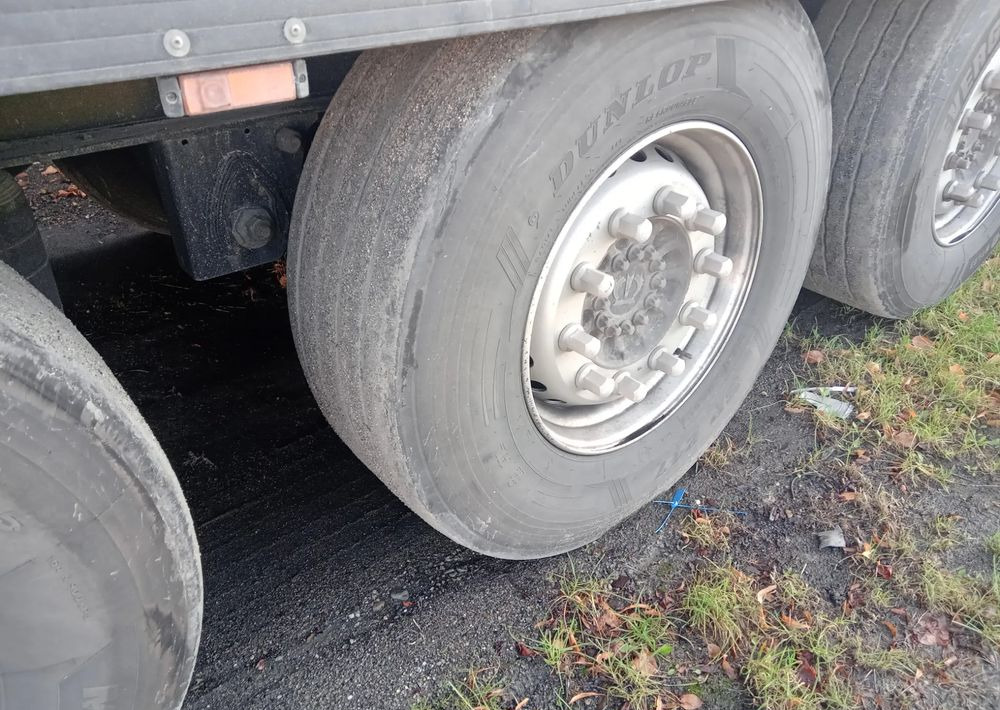 Krone SD - Επικαθήμενο κουρτίνα: φωτογραφία 3 Krone SD - Επικαθήμενο κουρτίνα: φωτογραφία 3