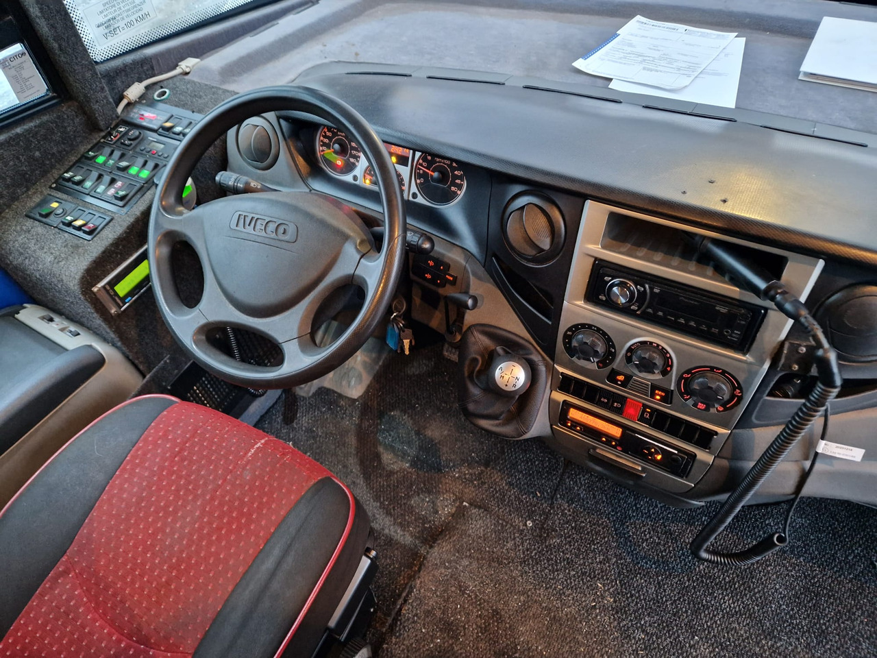 Πούλμαν IVECO RAPIDO: φωτογραφία 6