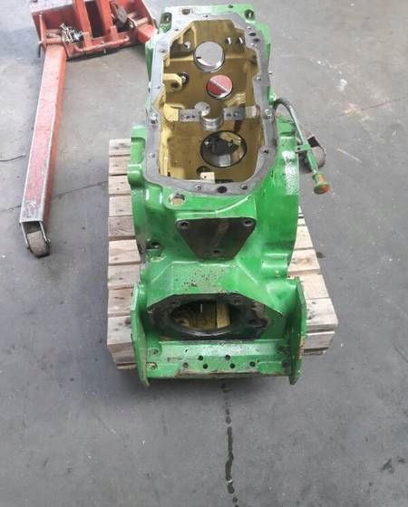 Obudowa skrzyni biegów John Deere L36623 - Μετάδοσης κίνησης: φωτογραφία 2 Obudowa skrzyni biegów John Deere L36623 - Μετάδοσης κίνησης: φωτογραφία 2