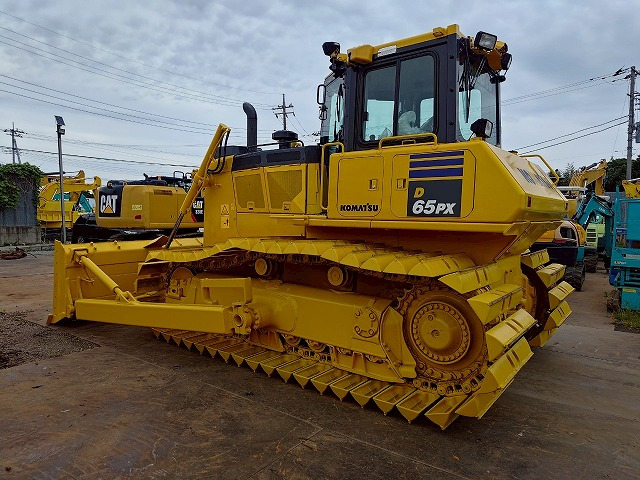 KOMATSU D65PX-18 - Μπουλντόζα: φωτογραφία 3 KOMATSU D65PX-18 - Μπουλντόζα: φωτογραφία 3