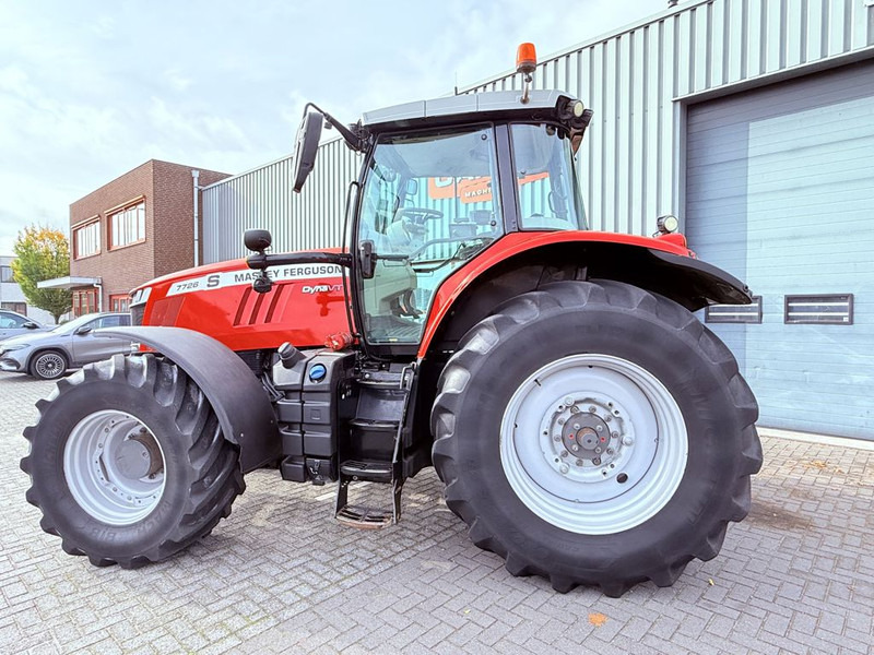 Massey Ferguson 7726S Dyna VT - Τρακτέρ: φωτογραφία 2 Massey Ferguson 7726S Dyna VT - Τρακτέρ: φωτογραφία 2