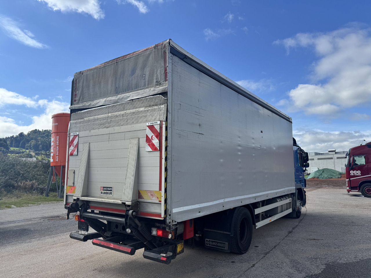 MERCEDES-BENZ Actros 1836 4x2 Blache-Hebebühne - Φορτηγό μουσαμάς: φωτογραφία 5 MERCEDES-BENZ Actros 1836 4x2 Blache-Hebebühne - Φορτηγό μουσαμάς: φωτογραφία 5