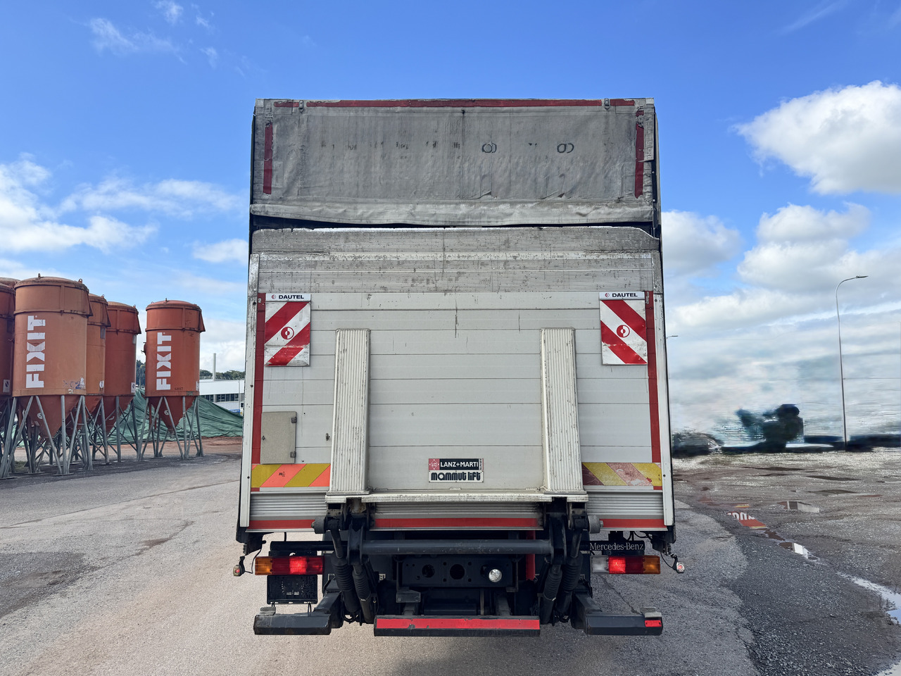 MERCEDES-BENZ Actros 1836 4x2 Blache-Hebebühne - Φορτηγό μουσαμάς: φωτογραφία 3 MERCEDES-BENZ Actros 1836 4x2 Blache-Hebebühne - Φορτηγό μουσαμάς: φωτογραφία 3
