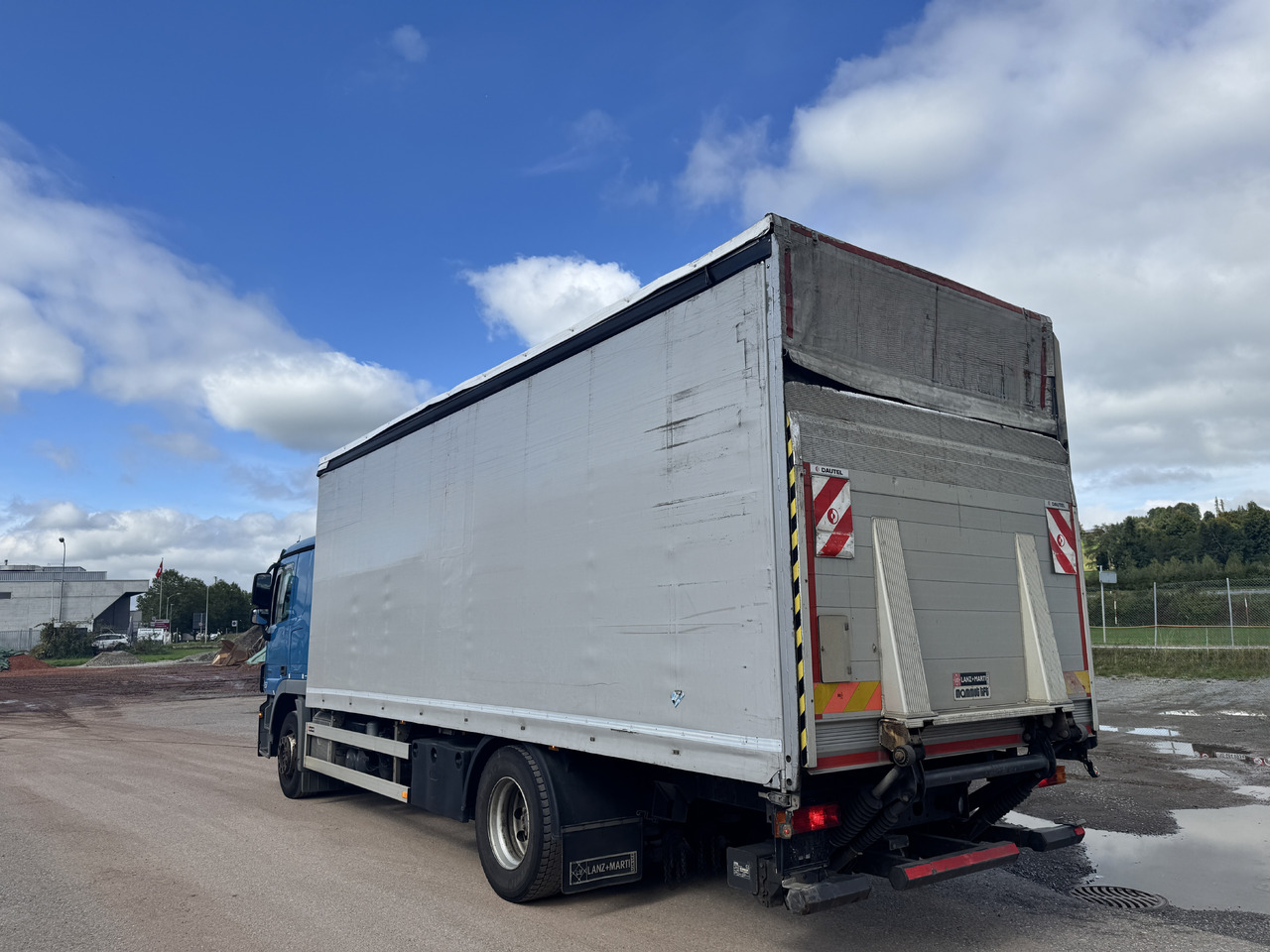 MERCEDES-BENZ Actros 1836 4x2 Blache-Hebebühne - Φορτηγό μουσαμάς: φωτογραφία 2 MERCEDES-BENZ Actros 1836 4x2 Blache-Hebebühne - Φορτηγό μουσαμάς: φωτογραφία 2