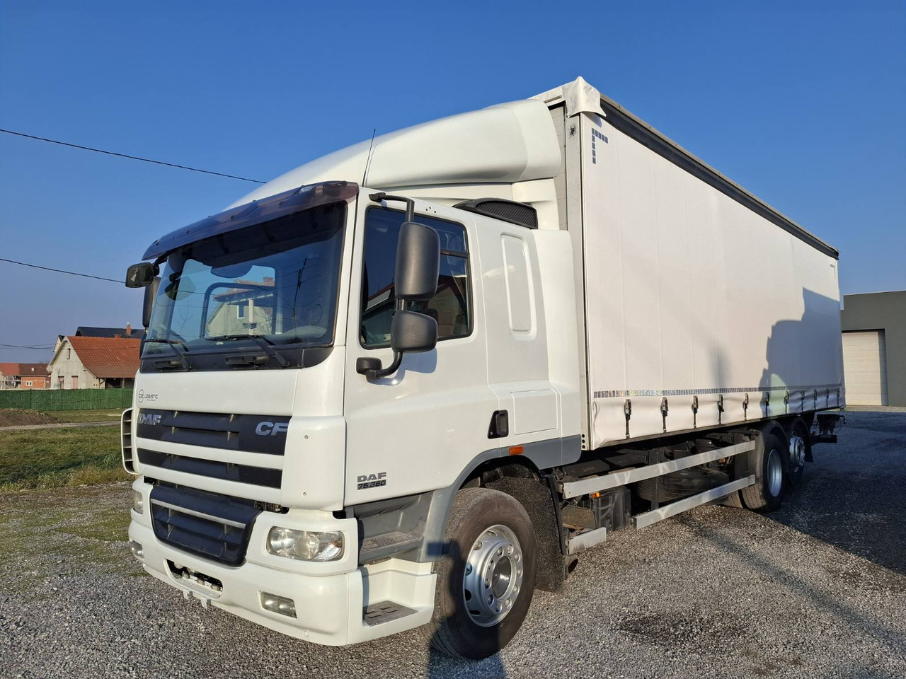 DAF CF 75.360 8,5m - Φορτηγό μουσαμάς: φωτογραφία 4 DAF CF 75.360 8,5m - Φορτηγό μουσαμάς: φωτογραφία 4