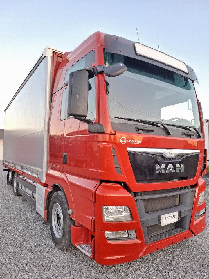 MAN TGX 26.440 E6 - Φορτηγό μουσαμάς: φωτογραφία 3 MAN TGX 26.440 E6 - Φορτηγό μουσαμάς: φωτογραφία 3