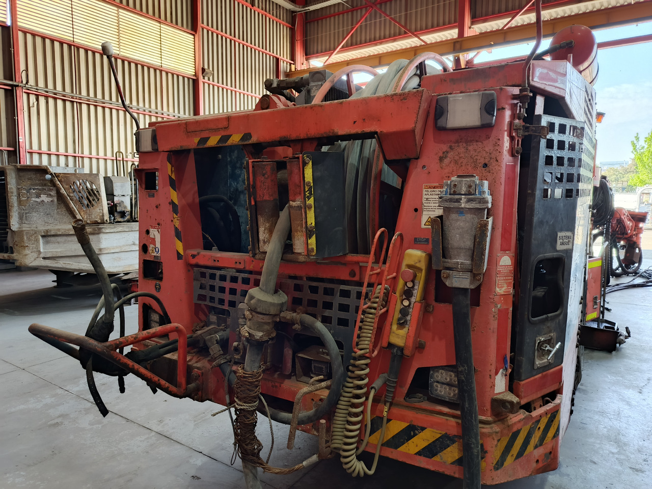 SANDVIK DD321-40C - Μηχάνημα ορυχείων: φωτογραφία 4 SANDVIK DD321-40C - Μηχάνημα ορυχείων: φωτογραφία 4