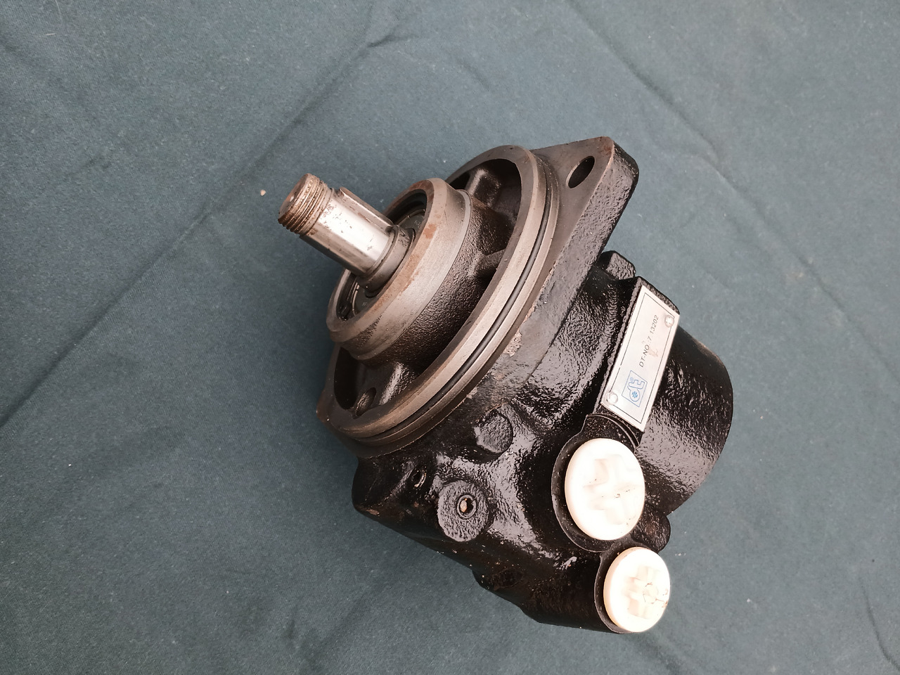 Steeringpump DT 713202 for IVECO - Αντλία υδραυλικού τιμονιού: φωτογραφία 1 Steeringpump DT 713202 for IVECO - Αντλία υδραυλικού τιμονιού: φωτογραφία 1