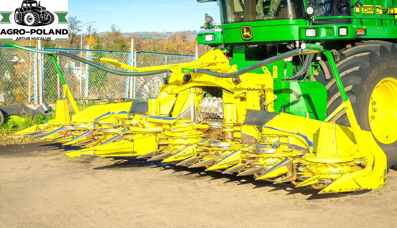 JOHN DEERE 7350i - ProDrive - 4x4 - 2012 rok - GPS - Kemper 360 plus - Pickup 630c - 40 km/h - Ενσιρωτική μηχανή: φωτογραφία 3 JOHN DEERE 7350i - ProDrive - 4x4 - 2012 rok - GPS - Kemper 360 plus - Pickup 630c - 40 km/h - Ενσιρωτική μηχανή: φωτογραφία 3