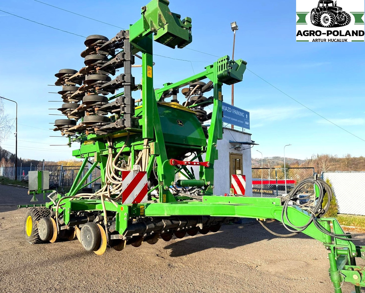 JOHN DEERE 750A - 2017 ROK - 6 M - 2649 H - GREENSTAR/ISOBUS - NOWSZY MODEL - Σπαρτική μηχανή: φωτογραφία 2 JOHN DEERE 750A - 2017 ROK - 6 M - 2649 H - GREENSTAR/ISOBUS - NOWSZY MODEL - Σπαρτική μηχανή: φωτογραφία 2