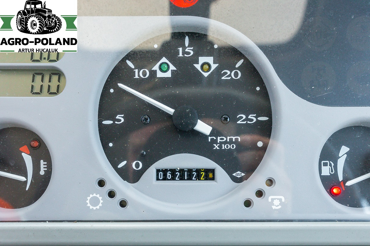 LANDINI MYTHOS DT 100 - 6211 h - 2002 ROK - ORYGINALNE OPONY - Τρακτέρ: φωτογραφία 4 LANDINI MYTHOS DT 100 - 6211 h - 2002 ROK - ORYGINALNE OPONY - Τρακτέρ: φωτογραφία 4