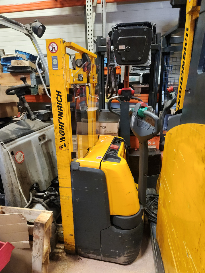 JUNGHEINRICH EJC110 250ZT - Μηχάνημα στοίβαξης: φωτογραφία 1 JUNGHEINRICH EJC110 250ZT - Μηχάνημα στοίβαξης: φωτογραφία 1