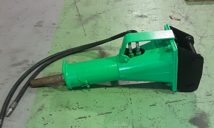 MONTABERT BRP70 - Υδραυλικό σφυρί: φωτογραφία 1 MONTABERT BRP70 - Υδραυλικό σφυρί: φωτογραφία 1