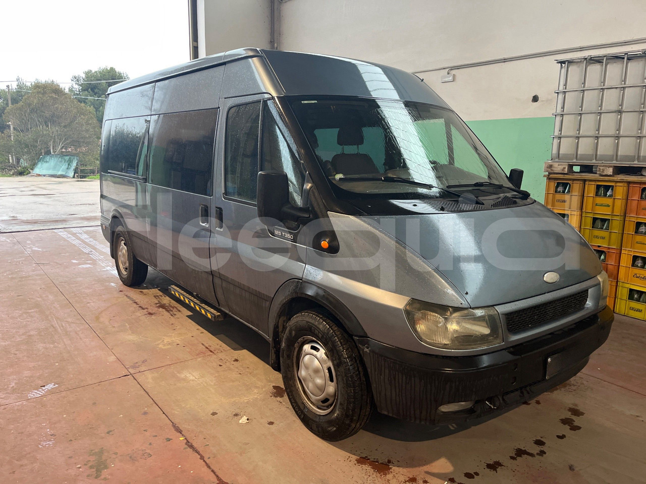 Ford Transit - Προαστιακό λεωφορείο: φωτογραφία 1 Ford Transit - Προαστιακό λεωφορείο: φωτογραφία 1