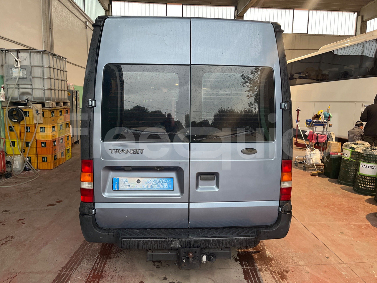 Ford Transit - Μικρό λεωφορείο, Επιβατικό βαν: φωτογραφία 4 Ford Transit - Μικρό λεωφορείο, Επιβατικό βαν: φωτογραφία 4