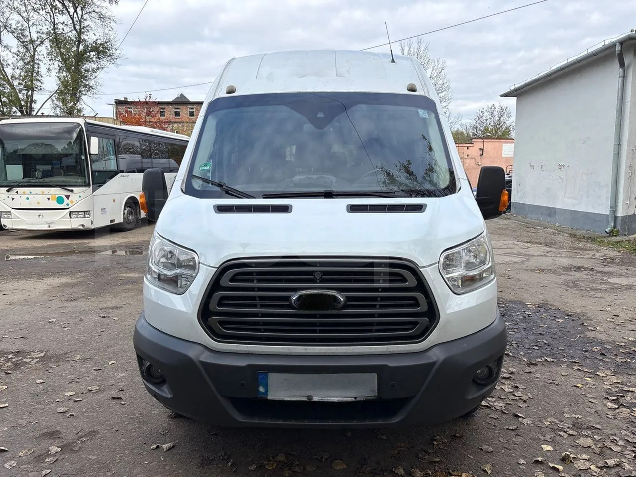 Ford Transit - Προαστιακό λεωφορείο: φωτογραφία 2 Ford Transit - Προαστιακό λεωφορείο: φωτογραφία 2