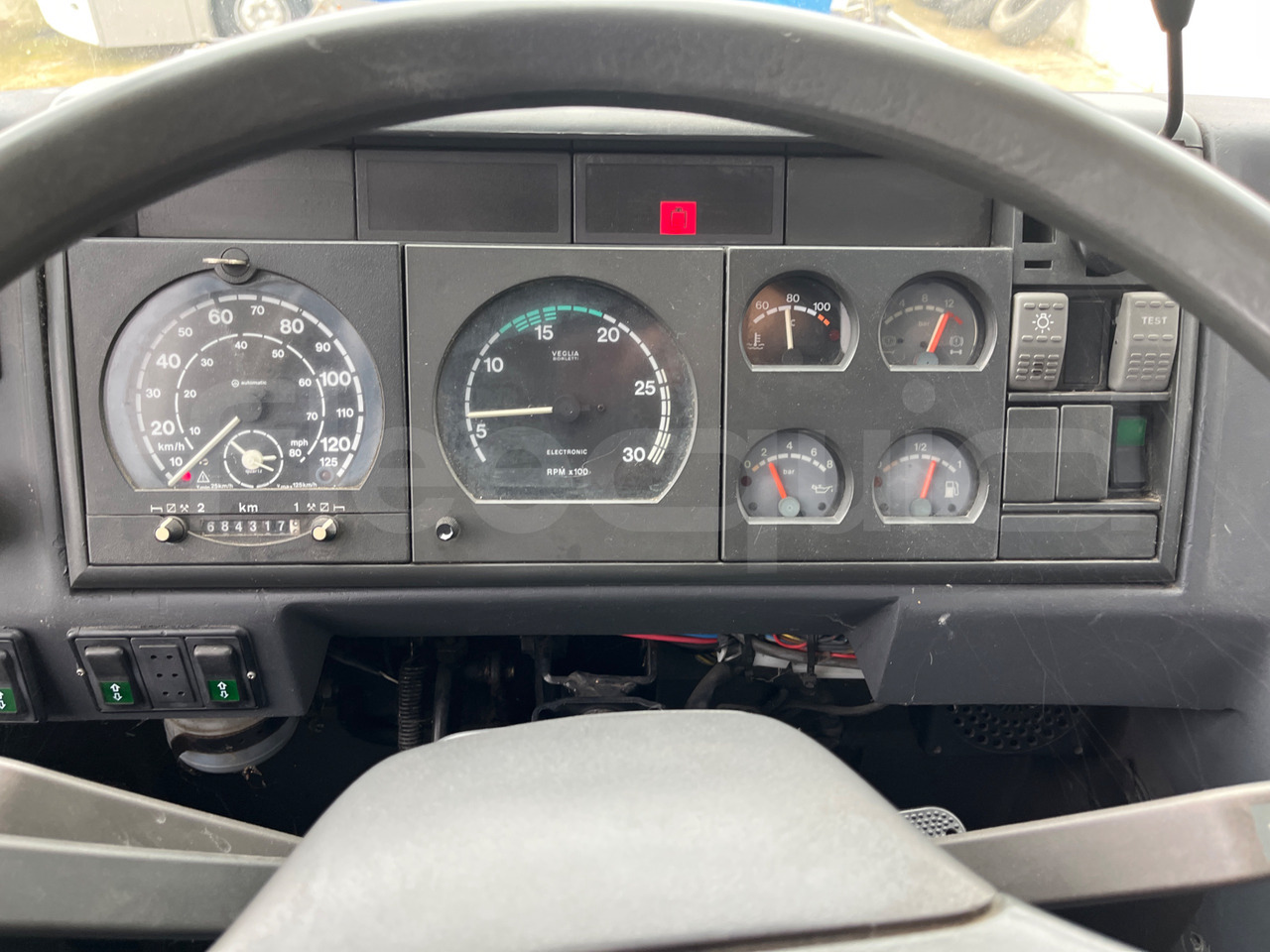 Irisbus 397E.12 - Προαστιακό λεωφορείο: φωτογραφία 3 Irisbus 397E.12 - Προαστιακό λεωφορείο: φωτογραφία 3