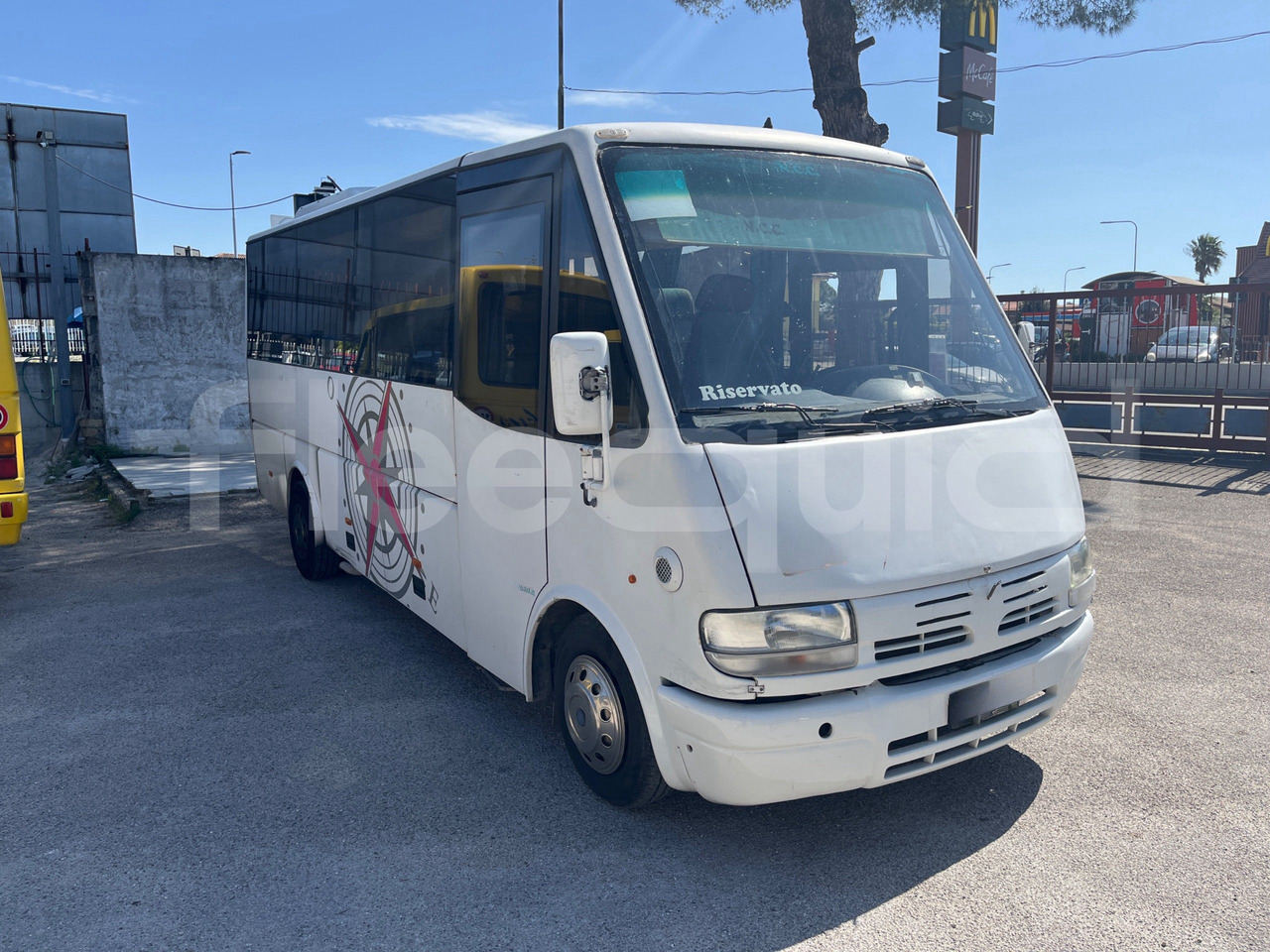 Iveco 59E12 - Μικρό λεωφορείο, Επιβατικό βαν: φωτογραφία 1 Iveco 59E12 - Μικρό λεωφορείο, Επιβατικό βαν: φωτογραφία 1