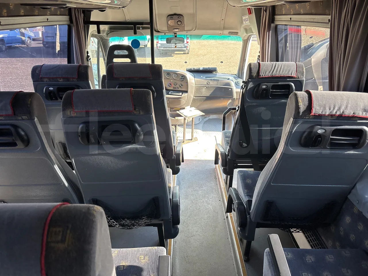 Μικρό λεωφορείο, Επιβατικό βαν Iveco A50C17: φωτογραφία 23