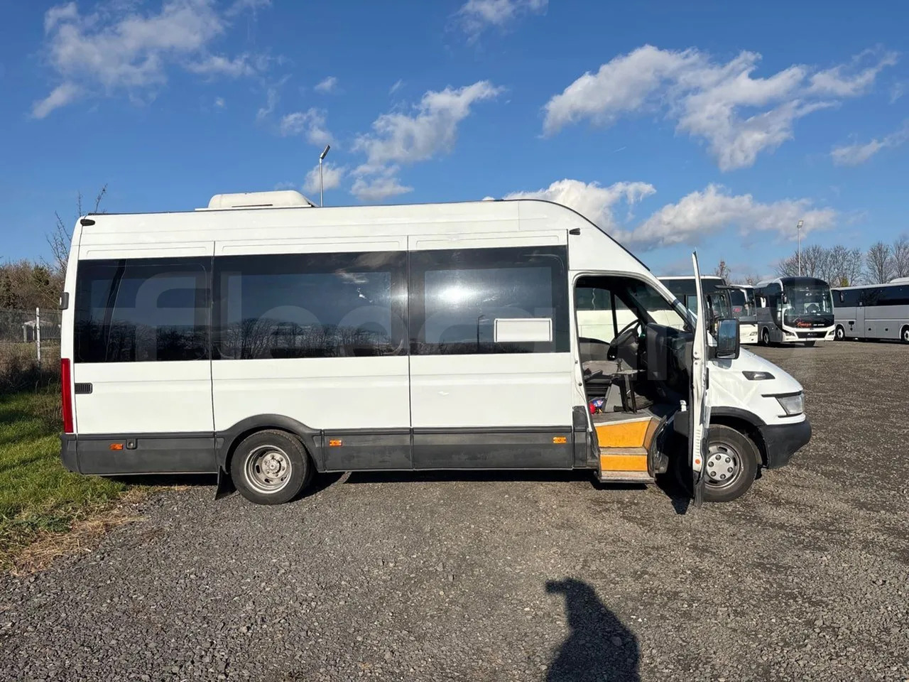 Μικρό λεωφορείο, Επιβατικό βαν Iveco A50C17: φωτογραφία 13