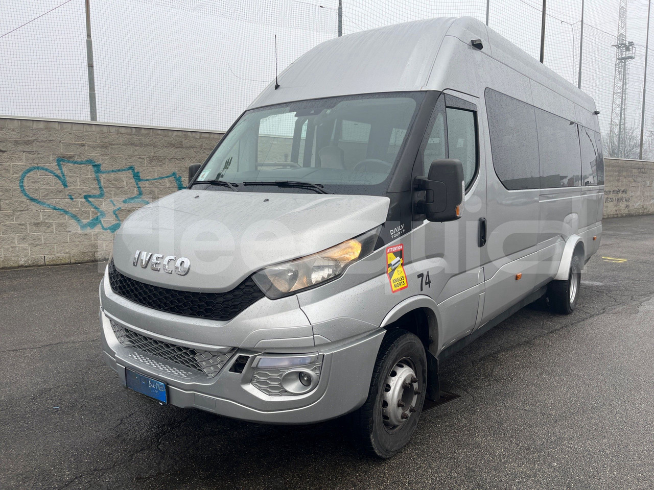 Iveco Daily - Μικρό λεωφορείο, Επιβατικό βαν: φωτογραφία 4 Iveco Daily - Μικρό λεωφορείο, Επιβατικό βαν: φωτογραφία 4