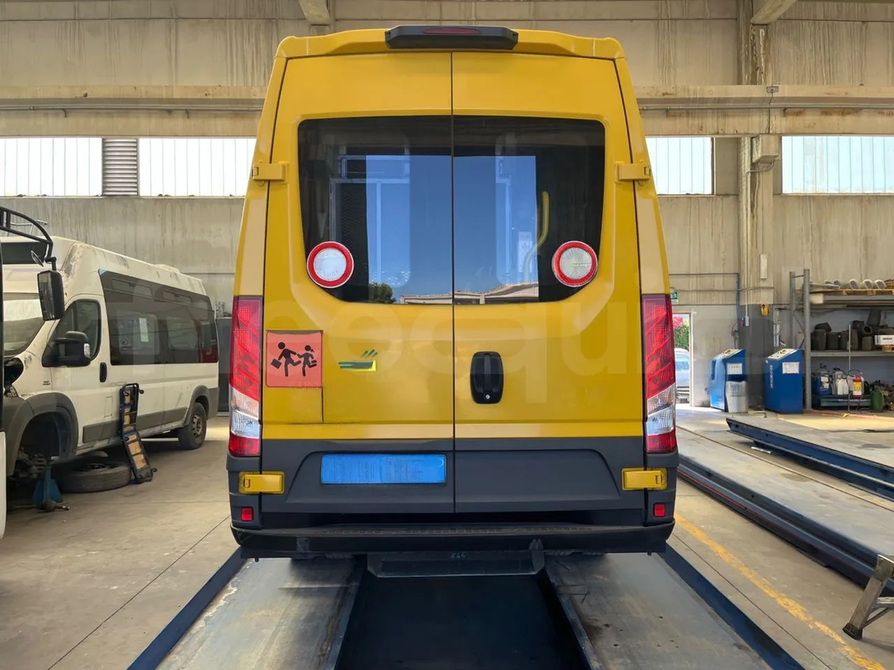 Iveco Daily - Σχολικό λεωφορείο: φωτογραφία 5 Iveco Daily - Σχολικό λεωφορείο: φωτογραφία 5