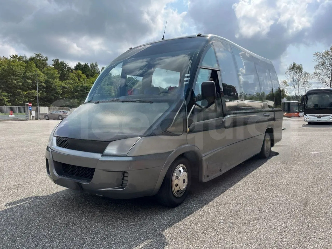 Iveco Daily - Μικρό λεωφορείο, Επιβατικό βαν: φωτογραφία 4 Iveco Daily - Μικρό λεωφορείο, Επιβατικό βαν: φωτογραφία 4