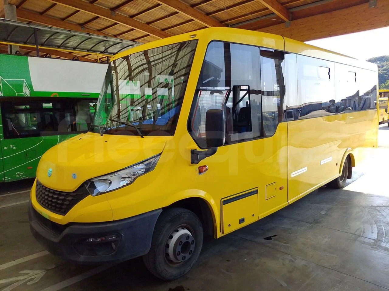 Iveco Indcar - Σχολικό λεωφορείο: φωτογραφία 4 Iveco Indcar - Σχολικό λεωφορείο: φωτογραφία 4