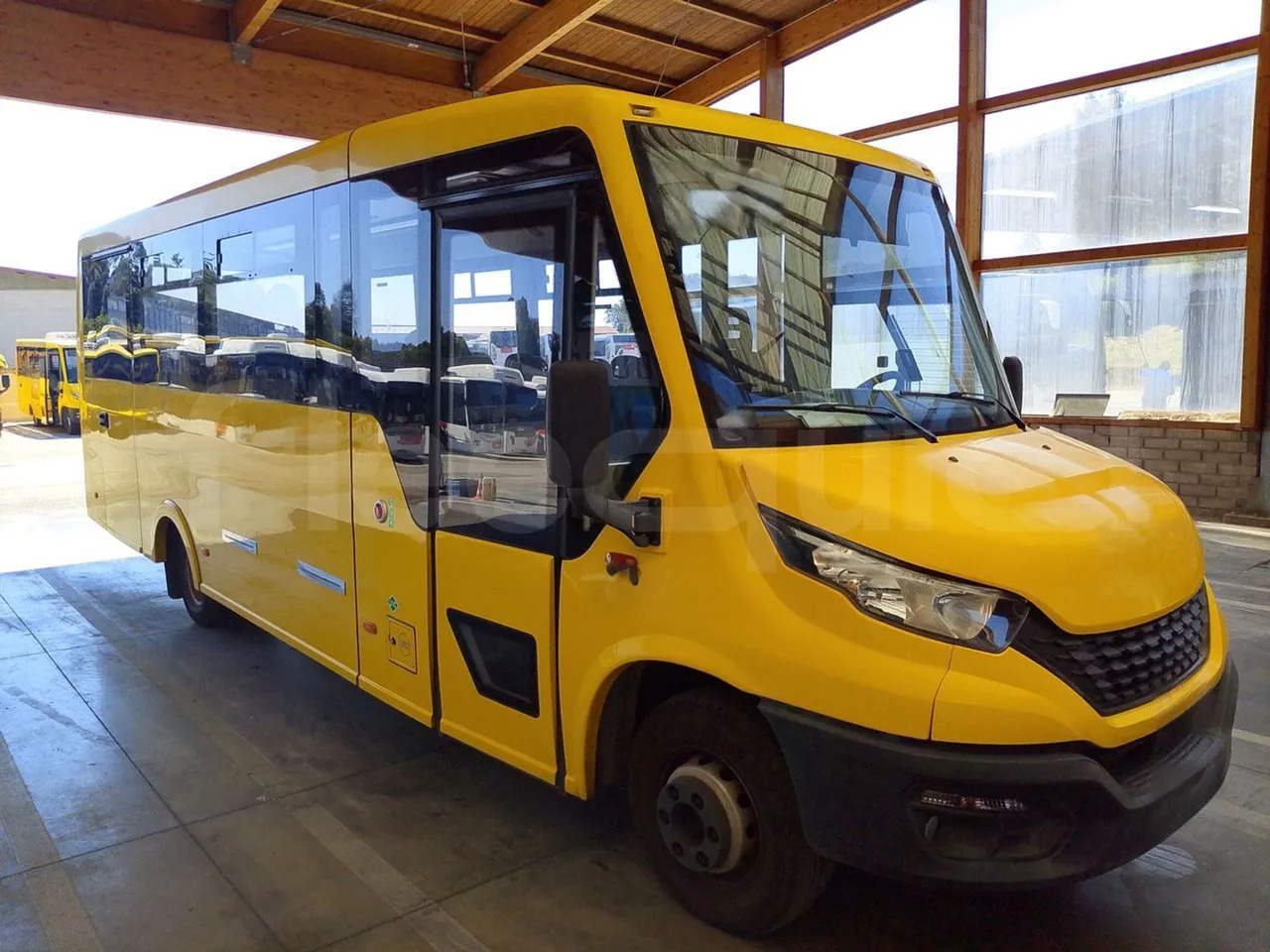 Iveco Indcar - Σχολικό λεωφορείο: φωτογραφία 1 Iveco Indcar - Σχολικό λεωφορείο: φωτογραφία 1