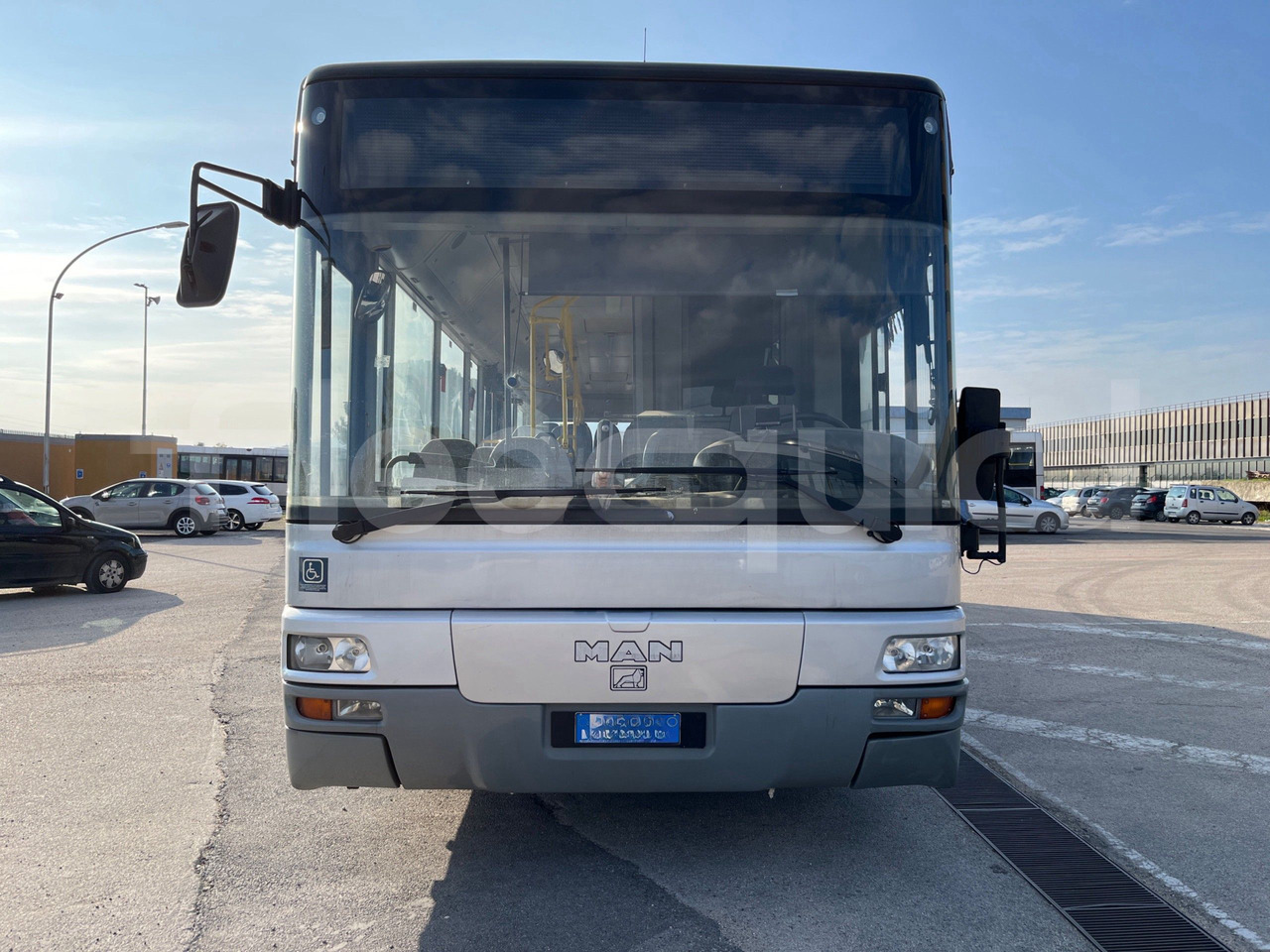 Man Lion's Classic - Προαστιακό λεωφορείο: φωτογραφία 2 Man Lion's Classic - Προαστιακό λεωφορείο: φωτογραφία 2