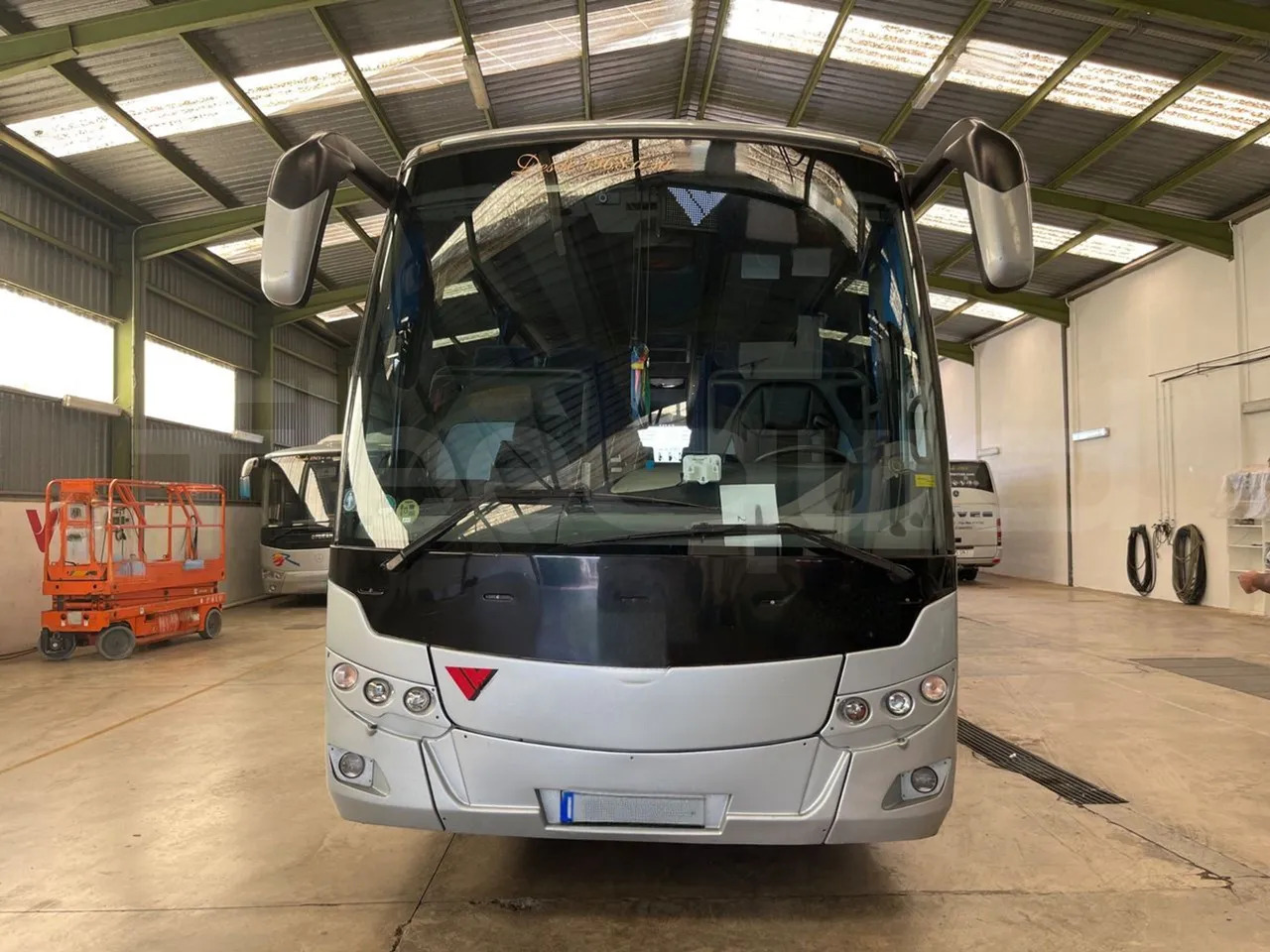 Man Ratio - Πούλμαν: φωτογραφία 2 Man Ratio - Πούλμαν: φωτογραφία 2