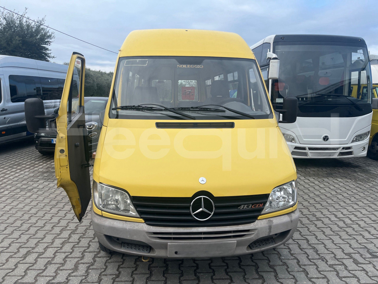 Mercedes-Benz Sprinter - Σχολικό λεωφορείο: φωτογραφία 2 Mercedes-Benz Sprinter - Σχολικό λεωφορείο: φωτογραφία 2