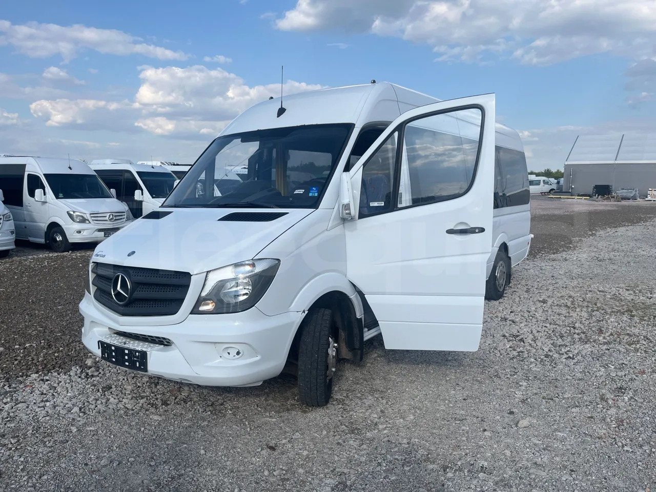 Mercedes-Benz Sprinter - Προαστιακό λεωφορείο: φωτογραφία 3 Mercedes-Benz Sprinter - Προαστιακό λεωφορείο: φωτογραφία 3