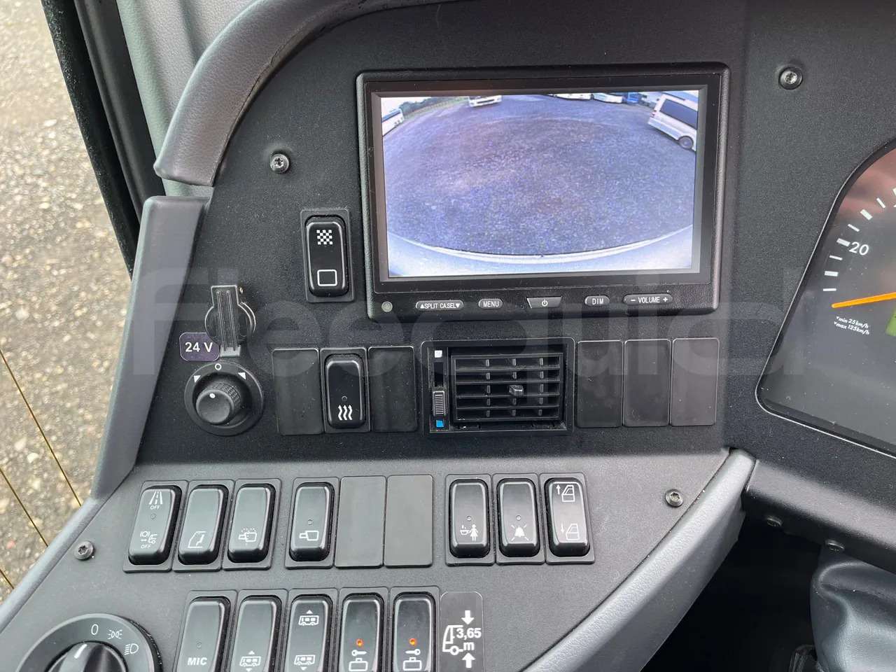 Leasing Mercedes-Benz Tourismo Mercedes-Benz Tourismo: φωτογραφία 26 Leasing Mercedes-Benz Tourismo Mercedes-Benz Tourismo: φωτογραφία 26