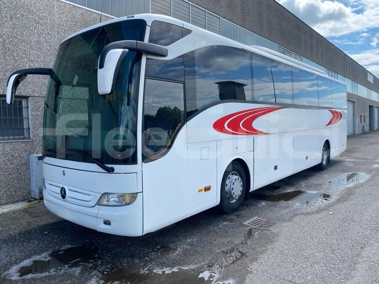 Mercedes-Benz Tourismo - Πούλμαν: φωτογραφία 1 Mercedes-Benz Tourismo - Πούλμαν: φωτογραφία 1