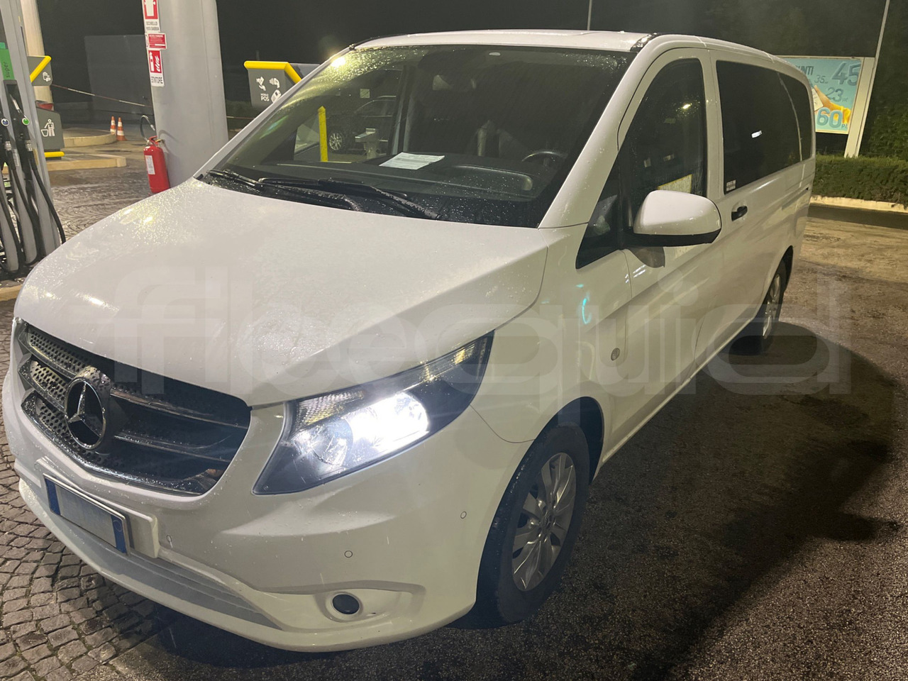 Mercedes-Benz Vito Tourer - Μικρό λεωφορείο, Επιβατικό βαν: φωτογραφία 4 Mercedes-Benz Vito Tourer - Μικρό λεωφορείο, Επιβατικό βαν: φωτογραφία 4