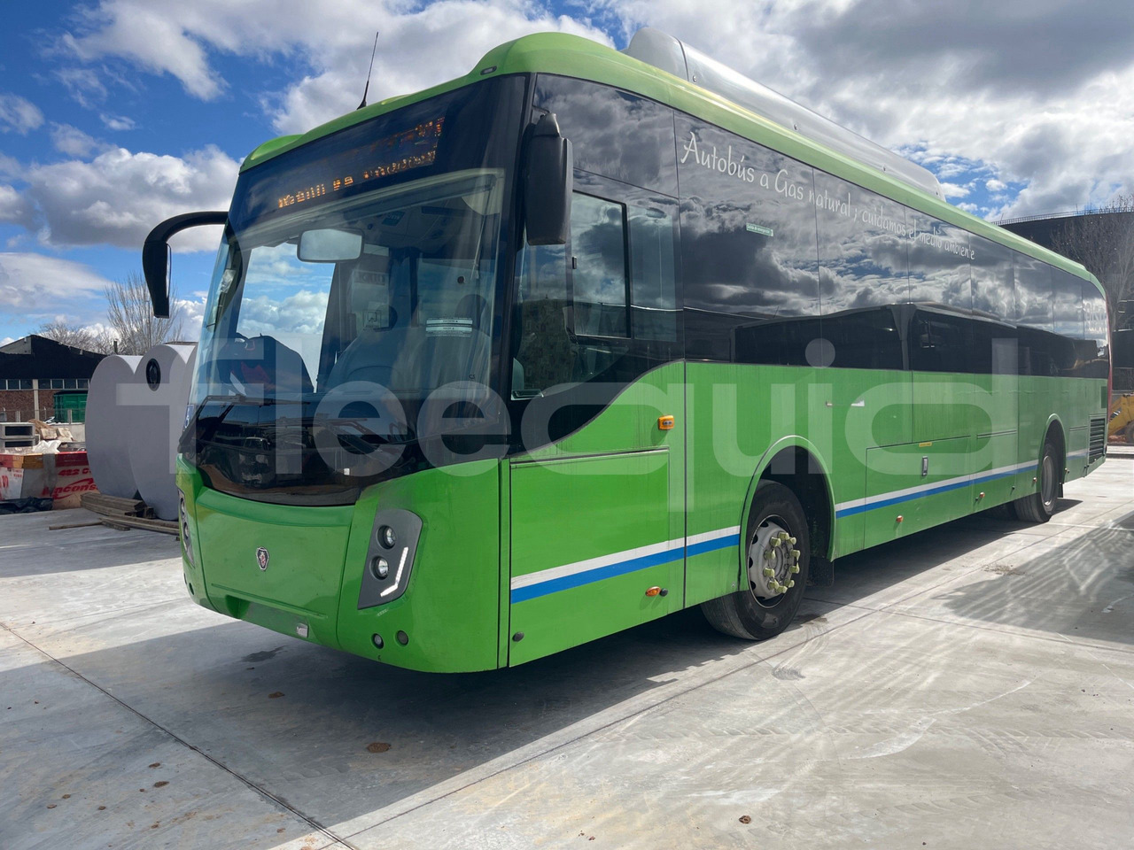 Scania Magnus - Προαστιακό λεωφορείο: φωτογραφία 4 Scania Magnus - Προαστιακό λεωφορείο: φωτογραφία 4