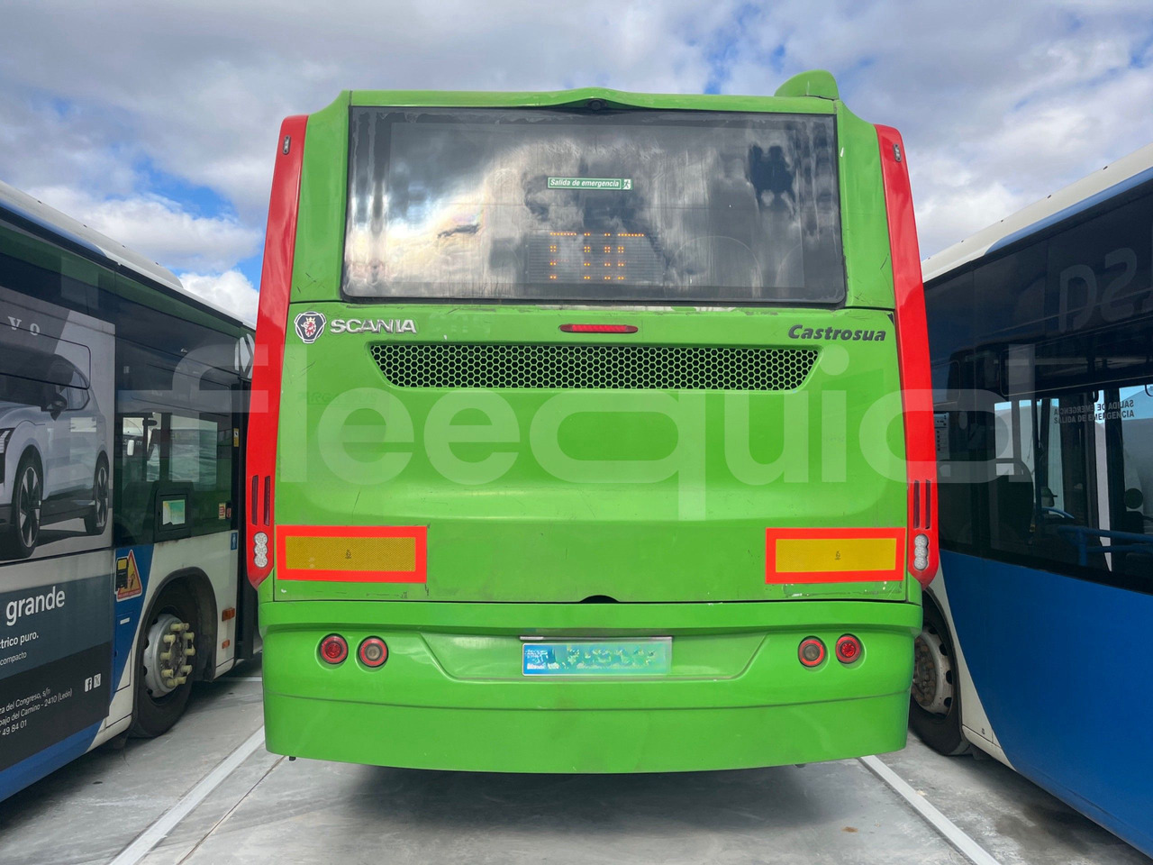 Scania Magnus - Προαστιακό λεωφορείο: φωτογραφία 5 Scania Magnus - Προαστιακό λεωφορείο: φωτογραφία 5