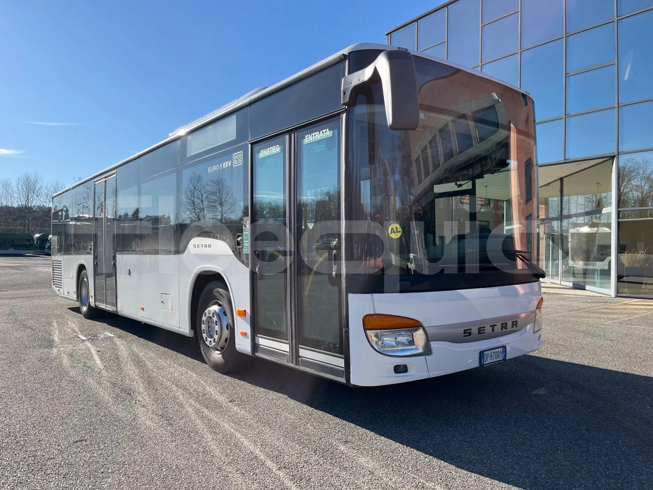 Setra S415 - Προαστιακό λεωφορείο: φωτογραφία 1 Setra S415 - Προαστιακό λεωφορείο: φωτογραφία 1