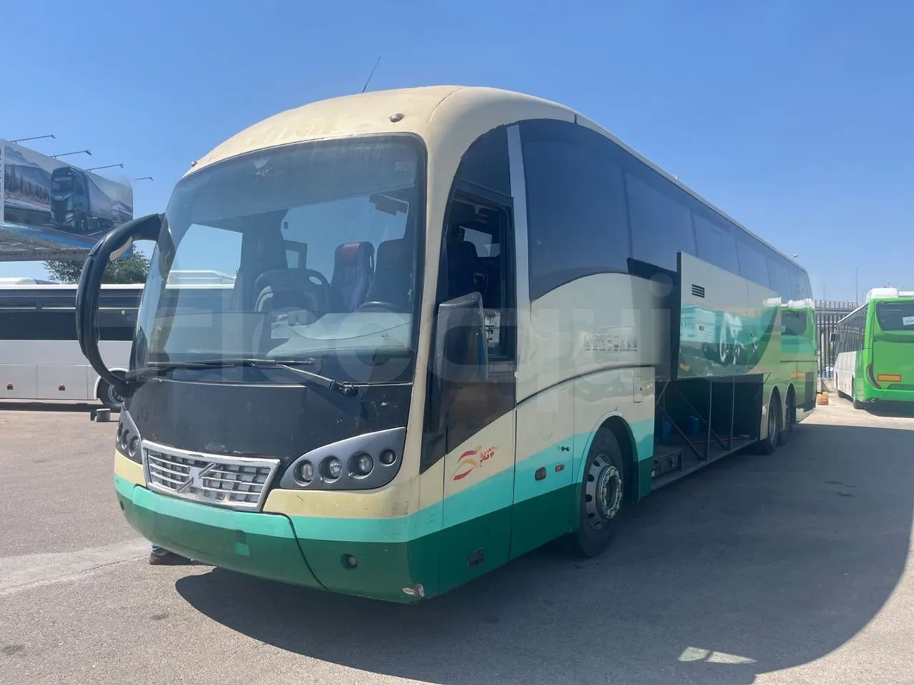 Volvo B12B - Πούλμαν: φωτογραφία 4 Volvo B12B - Πούλμαν: φωτογραφία 4