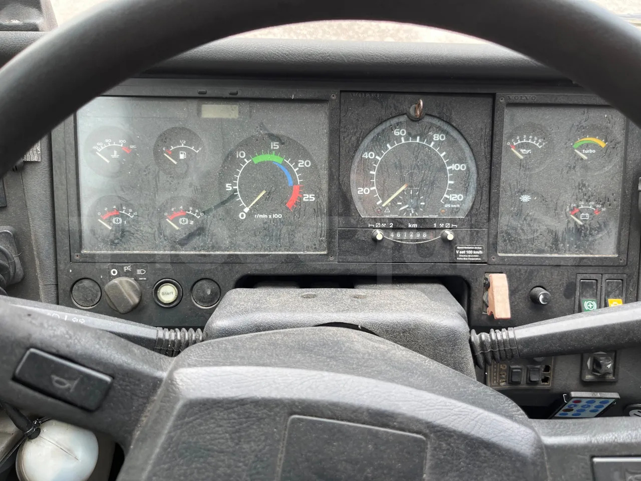 Volvo B12 - Πούλμαν: φωτογραφία 3 Volvo B12 - Πούλμαν: φωτογραφία 3