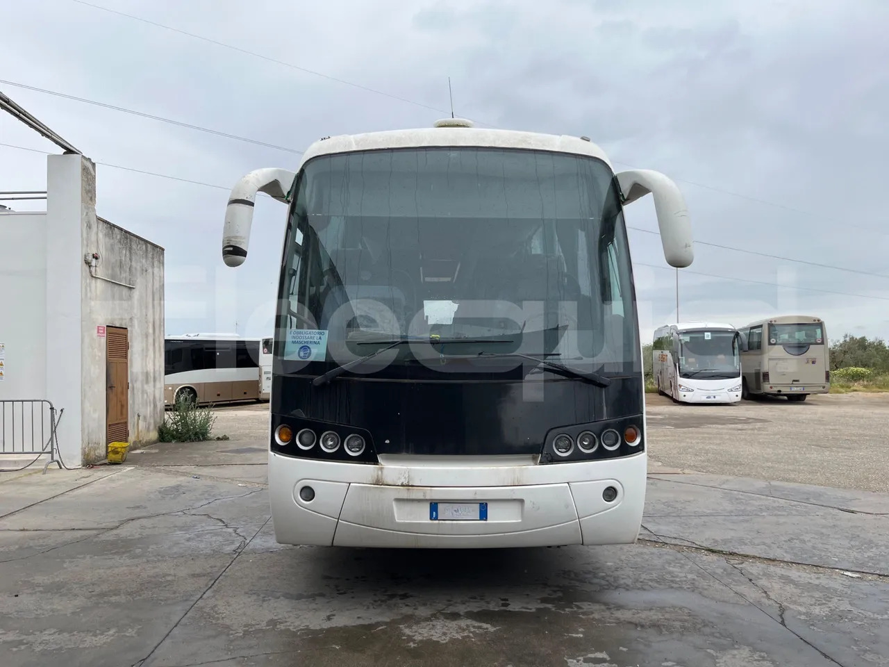 Volvo B12 - Πούλμαν: φωτογραφία 2 Volvo B12 - Πούλμαν: φωτογραφία 2