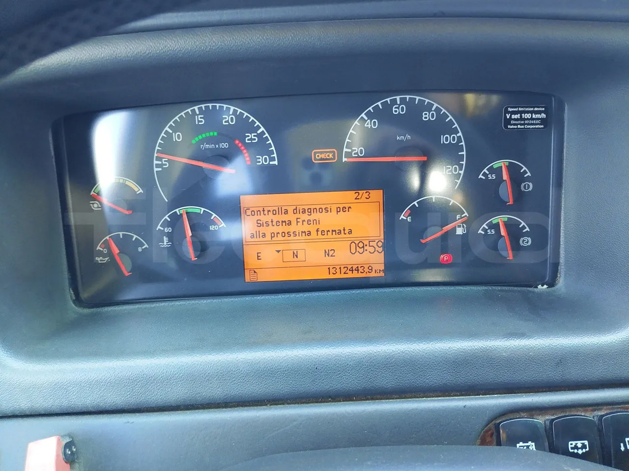 Volvo Barbi Genesis - Πούλμαν: φωτογραφία 3 Volvo Barbi Genesis - Πούλμαν: φωτογραφία 3