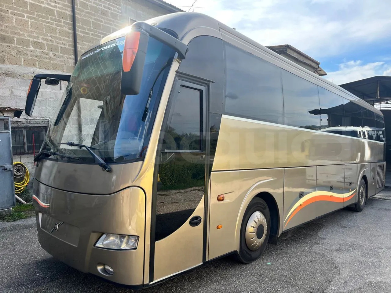 Volvo Barbi Genesis - Πούλμαν: φωτογραφία 4 Volvo Barbi Genesis - Πούλμαν: φωτογραφία 4