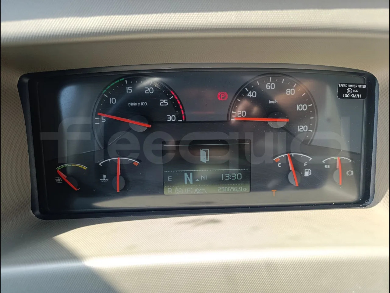 Volvo Sunsundegui - Πούλμαν: φωτογραφία 3 Volvo Sunsundegui - Πούλμαν: φωτογραφία 3